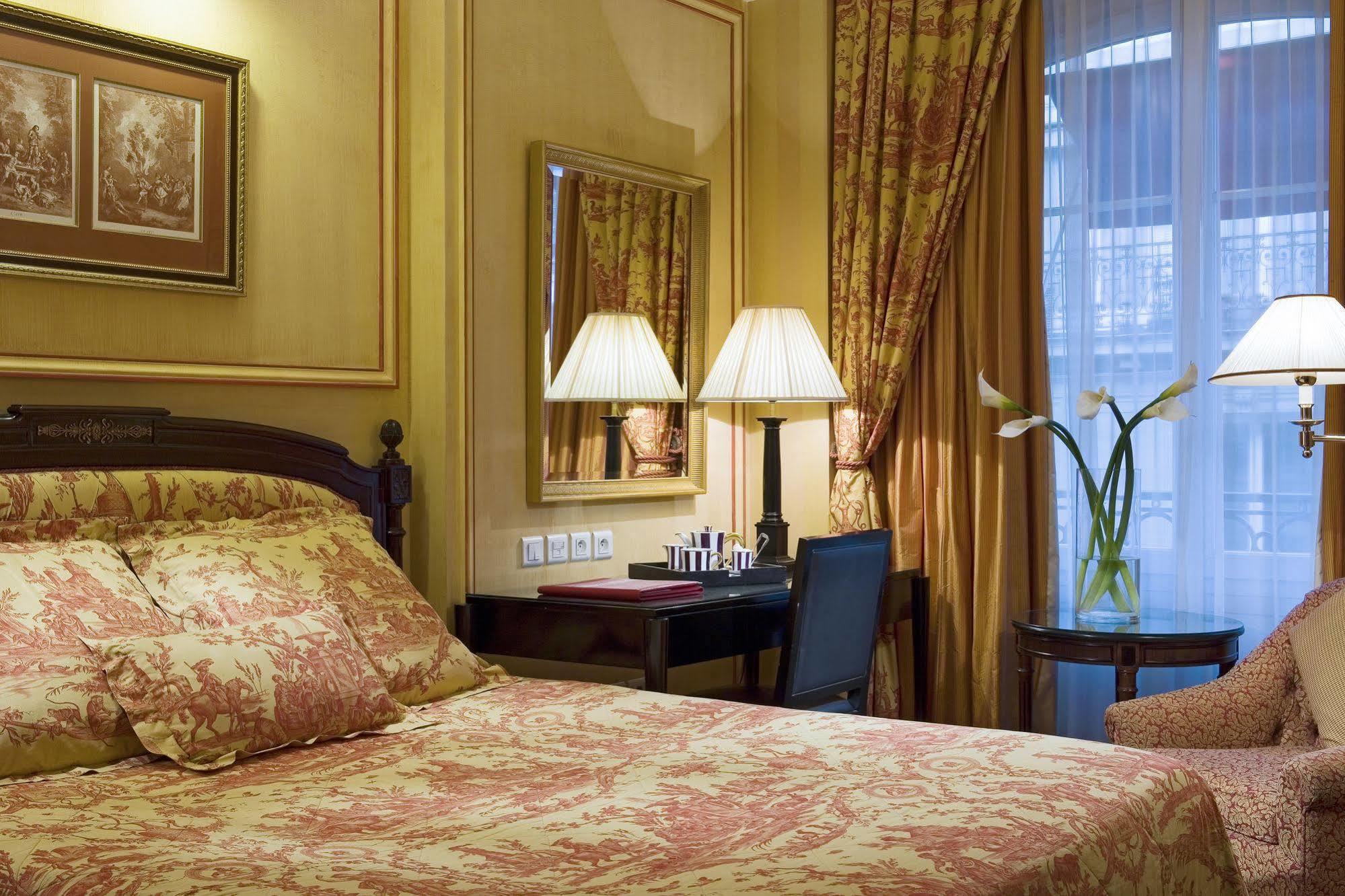 Francois 1Er Hotel Paris Ruang foto