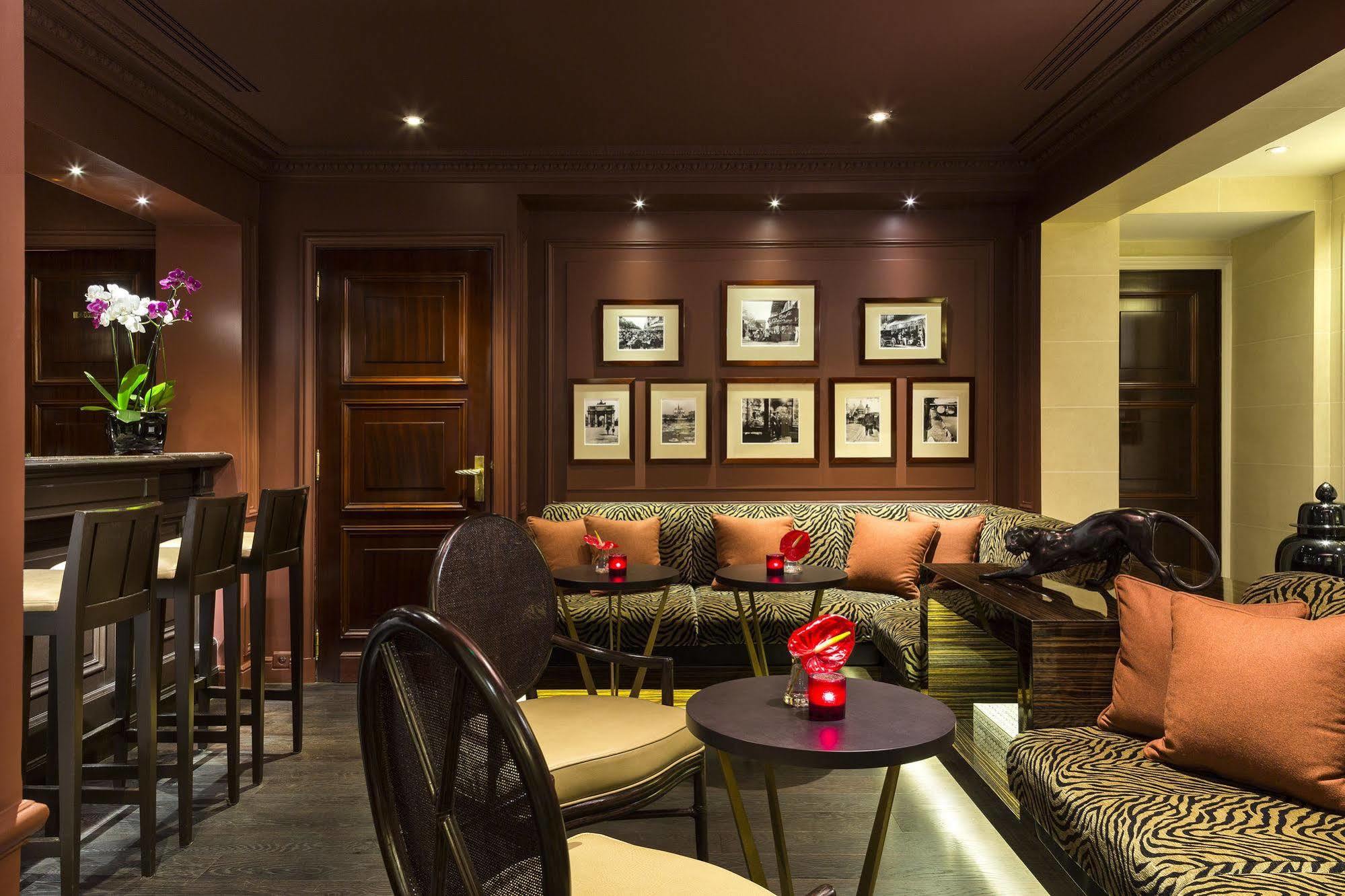 Francois 1Er Hotel Paris Bagian luar foto